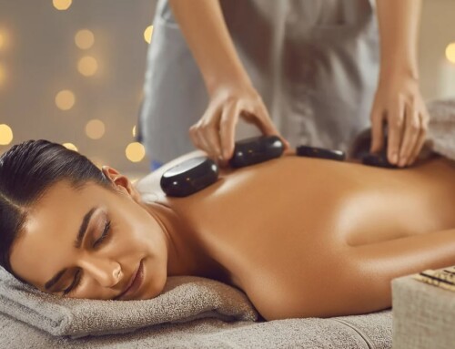 The Perfect End-of-Year Treat with Hot Stone Massage: Unwind and Recharge